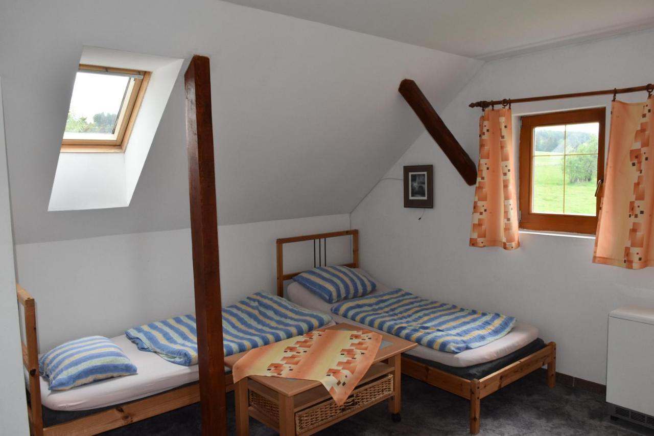 Apartmany Janovice Jivka Bagian luar foto