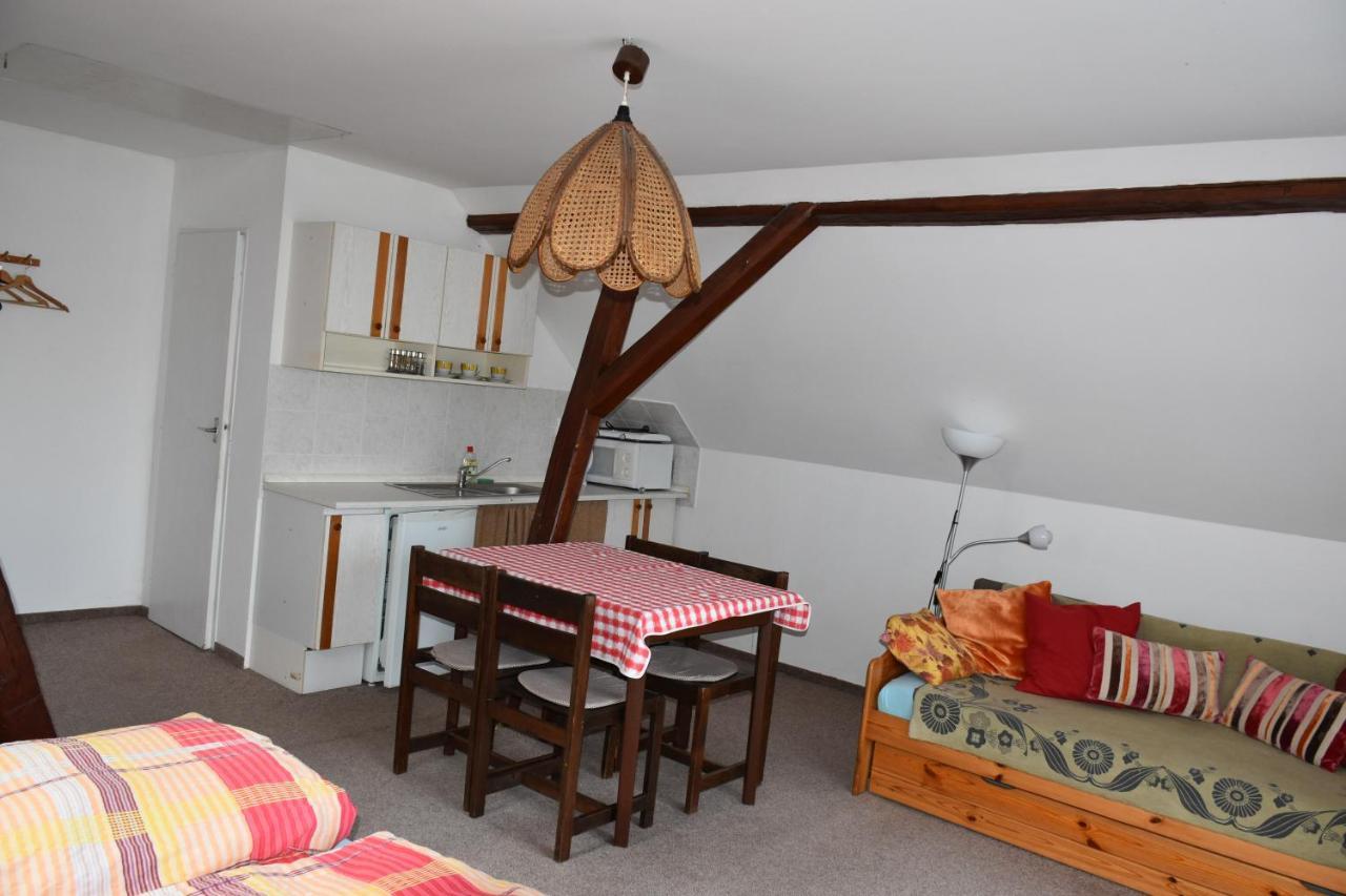 Apartmany Janovice Jivka Bagian luar foto